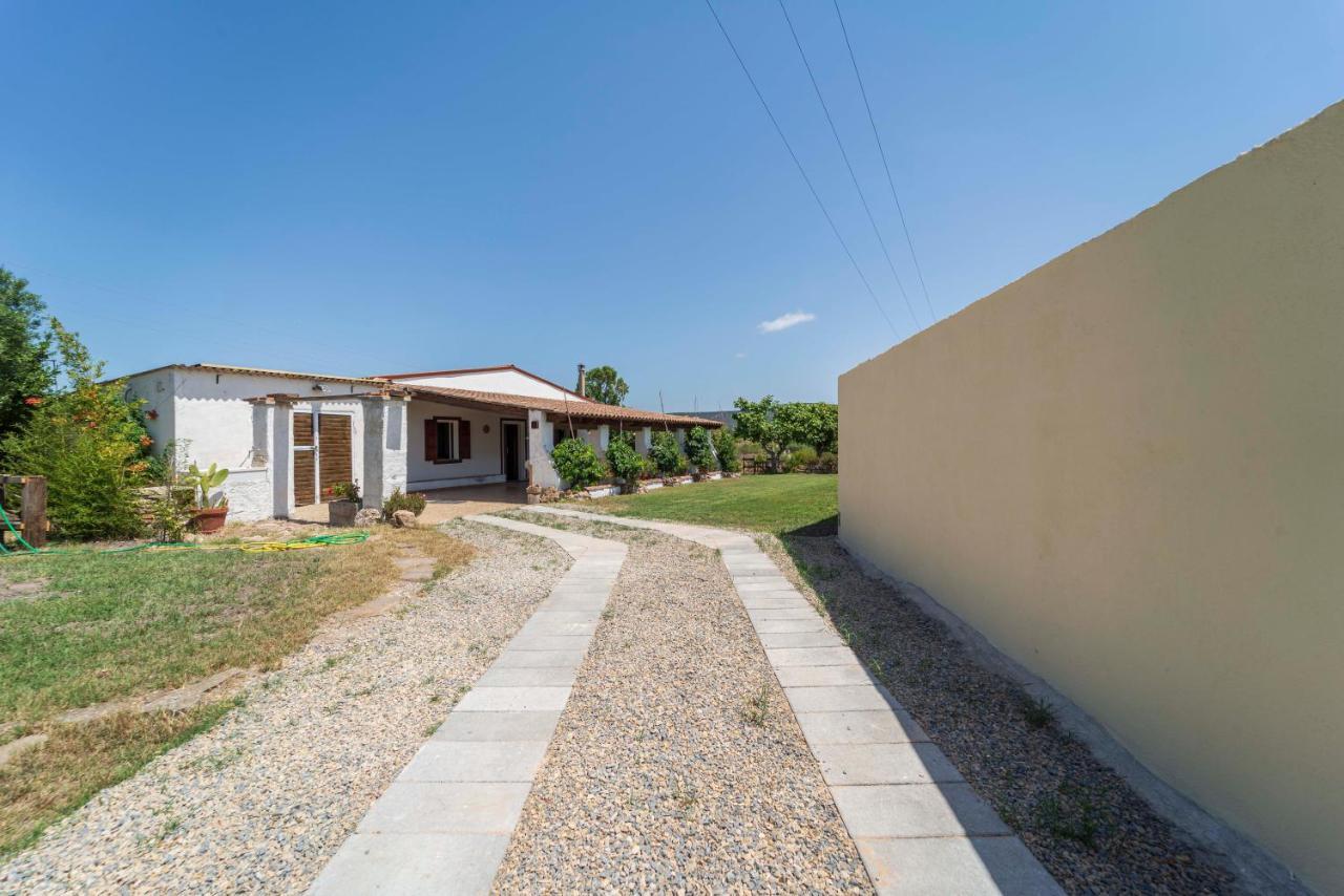 Open Space Accommodation Alghero Bagian luar foto