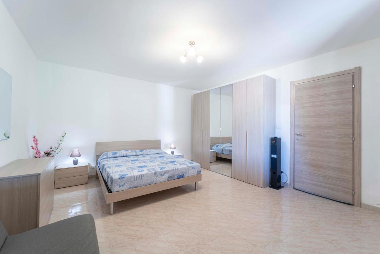 Open Space Accommodation Alghero Bagian luar foto