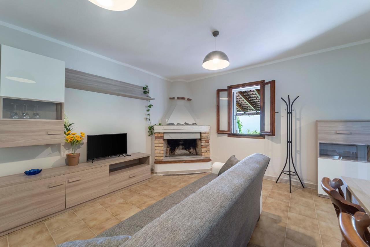 Open Space Accommodation Alghero Bagian luar foto